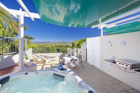 Noosa Blue Resort - Accommodation Newcastle 1