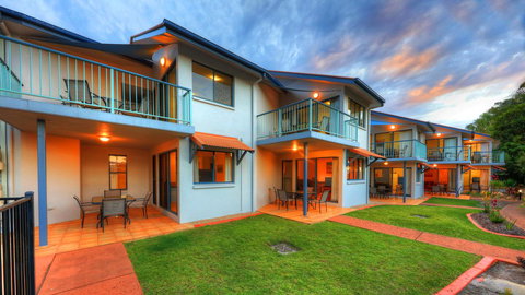 Dolphin Waters - Accommodation Newcastle 16