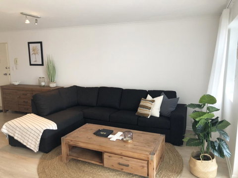 Sunshine Beach Luxe Apartment - Accommodation Newcastle 7