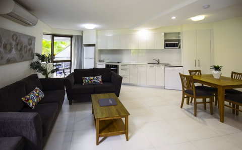 Ocean Breeze Resort - Accommodation Newcastle 6