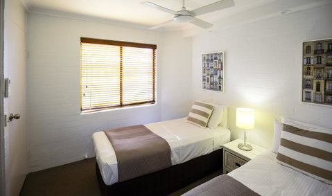 Ocean Breeze Resort - Accommodation Newcastle 4