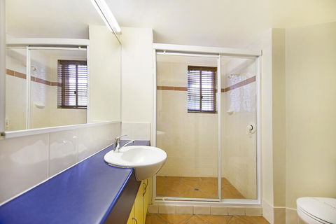 Whale Watch Ocean Beach Resort - Accommodation Newcastle 5