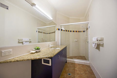 Whale Watch Ocean Beach Resort - Accommodation Newcastle 12