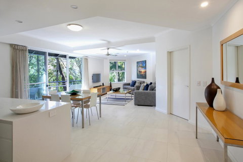 Emerald Noosa - Accommodation Newcastle 23