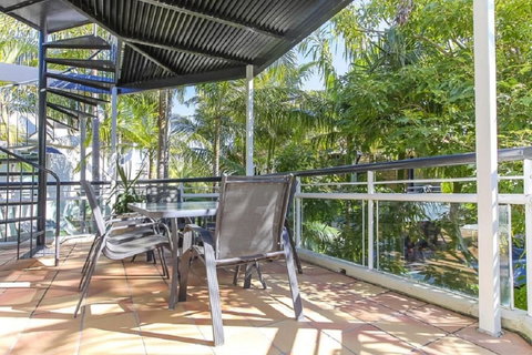 Emerald Noosa - Accommodation Newcastle 6