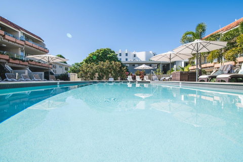 Hotel Laguna - Accommodation Newcastle 0