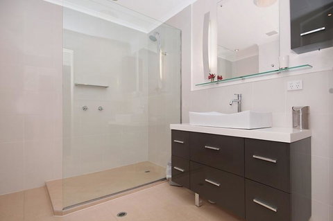 Myuna Holiday Apartments - Accommodation Newcastle 20