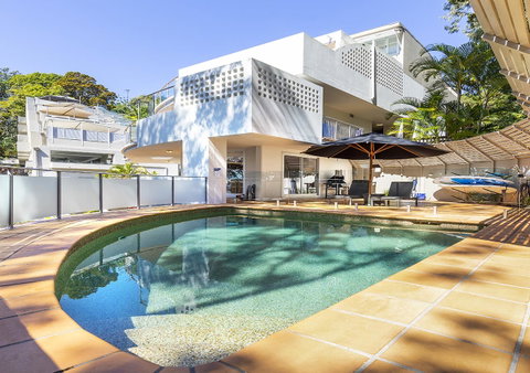 The Cove Noosa - Accommodation Newcastle 40