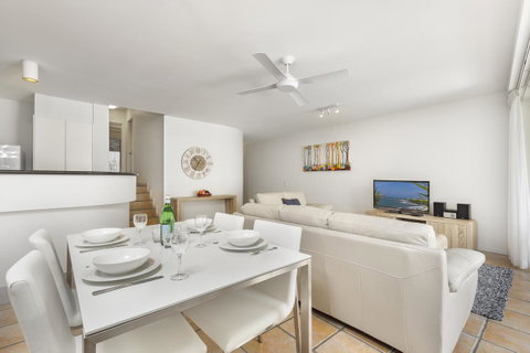 The Cove Noosa - Accommodation Newcastle 19