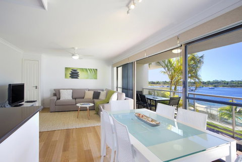 Noosa Shores Resort - Accommodation Newcastle 6