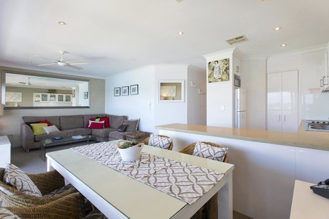 Noosa Shores Resort - Accommodation Newcastle 23