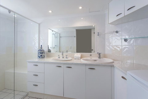 Noosa Shores Resort - Accommodation Newcastle 8