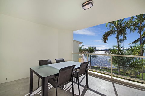 Mariners North Holiday Apartments - Accommodation Newcastle 7