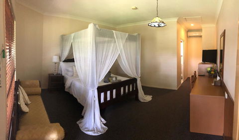 The Bearded Dragon Boutique Hotel - Accommodation Newcastle 6