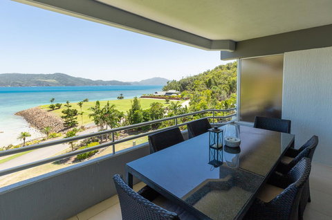 Beach Lodges - Accommodation Newcastle 4