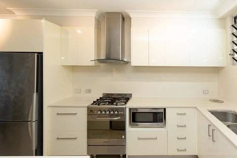 Beach Lodges - Accommodation Newcastle 20