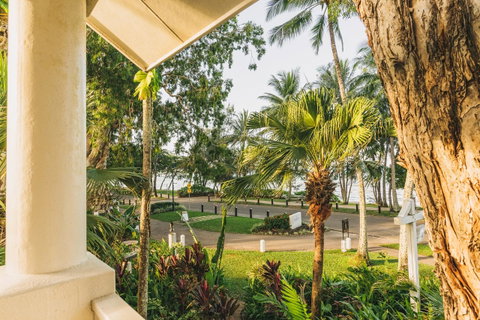 The Reef House Adults Retreat - Enjoy 28 Complimentary Inclusions - Accommodation Newcastle 9