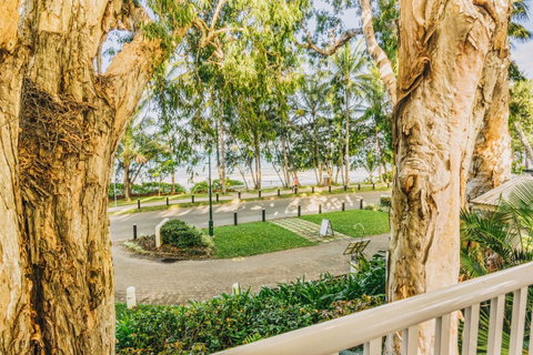 The Reef House Adults Retreat - Enjoy 28 Complimentary Inclusions - Accommodation Newcastle 37