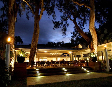 The Reef House Adults Retreat - Enjoy 28 Complimentary Inclusions - Accommodation Newcastle 11