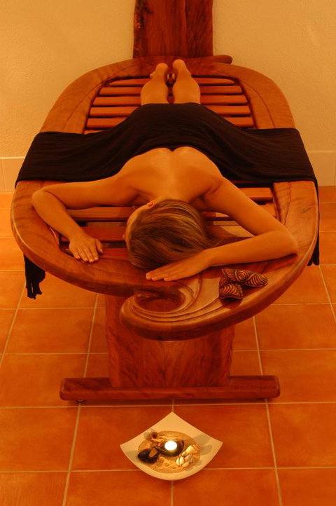 The Reef House Adults Retreat - Enjoy 28 Complimentary Inclusions - Accommodation Newcastle 23