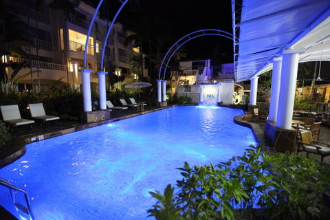 The Reef House Adults Retreat - Enjoy 28 Complimentary Inclusions - Accommodation Newcastle 7