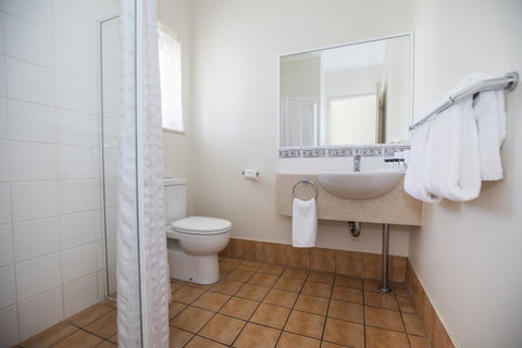 Emerald Maraboon Motor Inn - Accommodation Newcastle 38