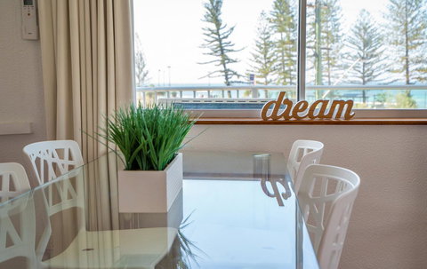 Mandolin Beachfront Resort - Accommodation Newcastle 19