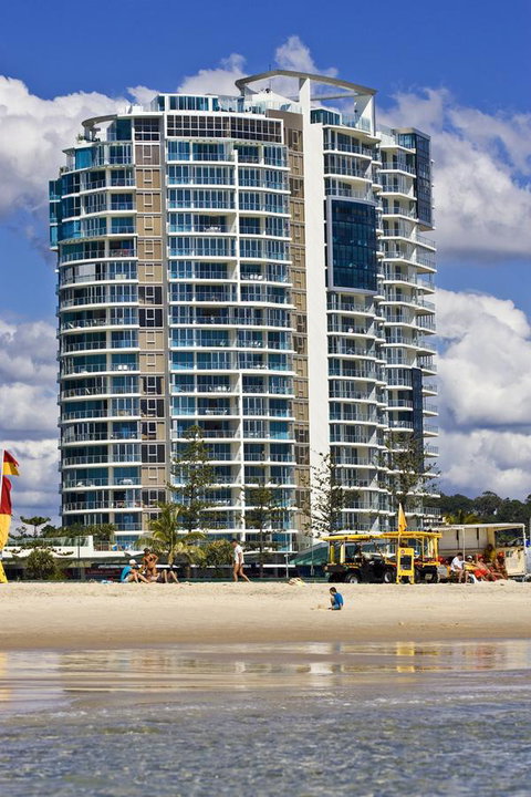 Reflections Tower Two - Accommodation Newcastle 4