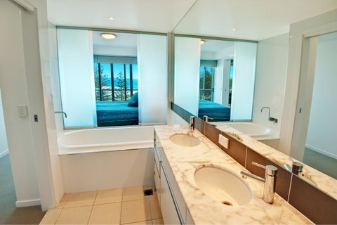 Reflections Tower Two - Accommodation Newcastle 14