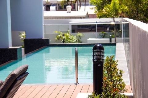 Synergy Broadbeach - Official - Accommodation Newcastle 3
