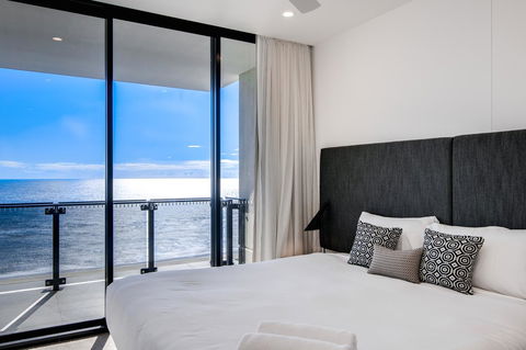 Iconic Kirra Beach Resort - Accommodation Newcastle 39
