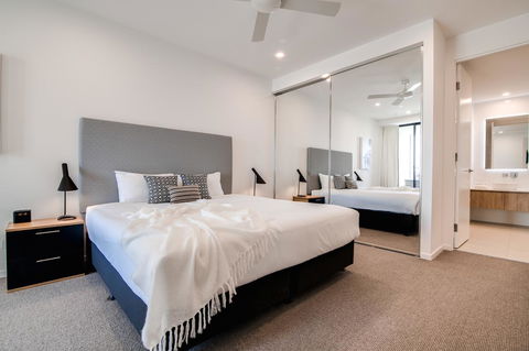 Iconic Kirra Beach Resort - Accommodation Newcastle 1