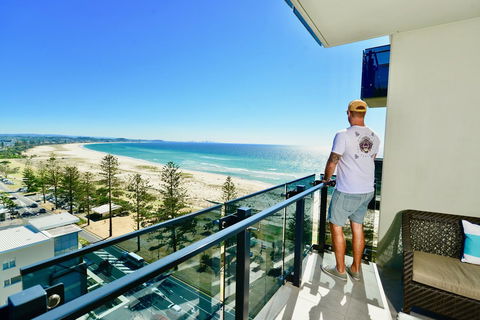 Iconic Kirra Beach Resort - Accommodation Newcastle 8
