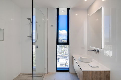 Iconic Kirra Beach Resort - Accommodation Newcastle 29