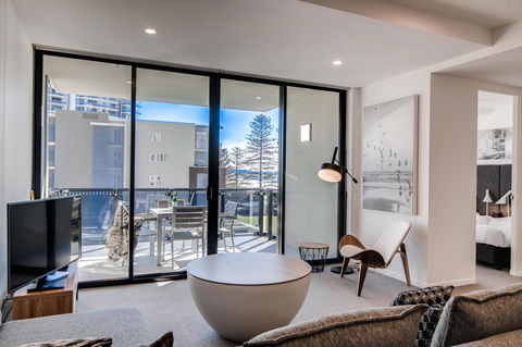 Iconic Kirra Beach Resort - Accommodation Newcastle 9