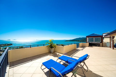 Pinnacles - Accommodation Newcastle 2