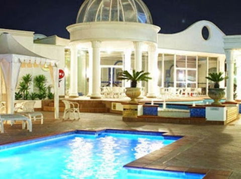 Broadbeach Holiday Apartments - Accommodation Newcastle 38