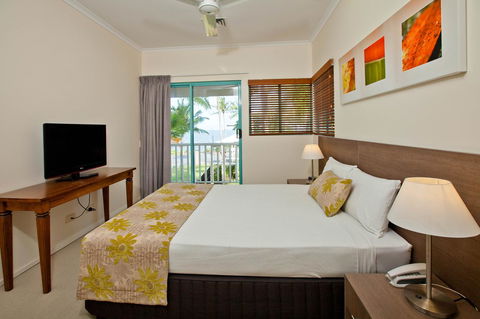 Coral Sands Beachfront Resort - Accommodation Newcastle 7