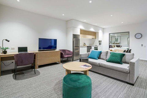 Quest Springfield Central - Accommodation Newcastle 11