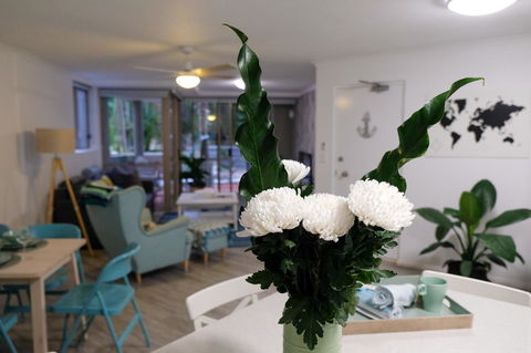 Sanctuary Beach Retreat - Accommodation Newcastle 9