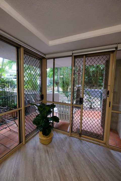 Sanctuary Beach Retreat - Accommodation Newcastle 17