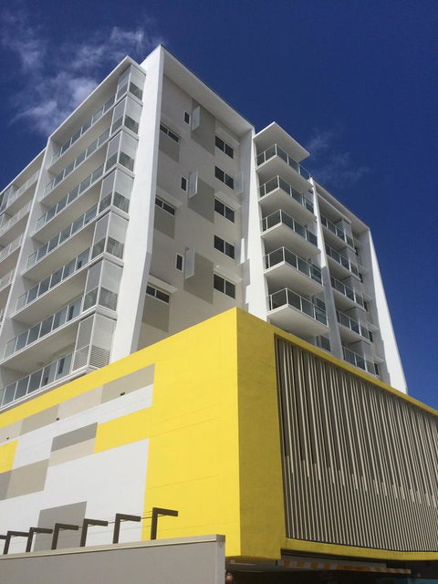 Riviera Mackay - Accommodation Newcastle 9