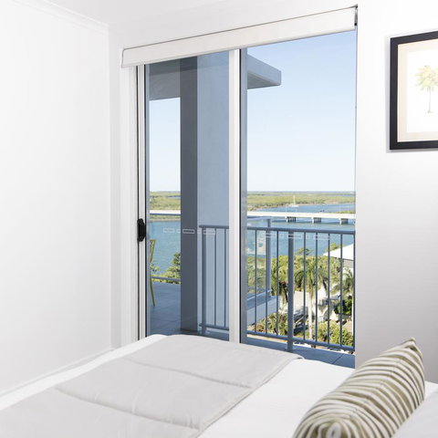 Riviera Mackay - Accommodation Newcastle 3