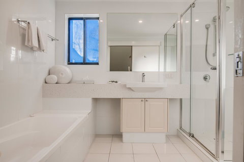 The Point Coolum - Accommodation Newcastle 32