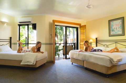Palm Royale Cairns - Accommodation Newcastle 22