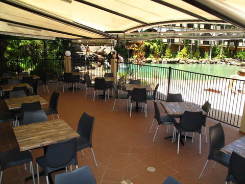 Palm Royale Cairns - Accommodation Newcastle 7