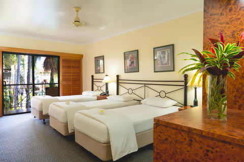 Palm Royale Cairns - Accommodation Newcastle 24