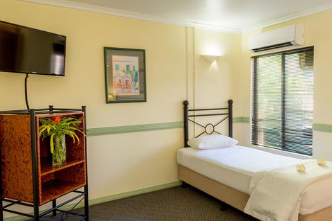Palm Royale Cairns - Accommodation Newcastle 23