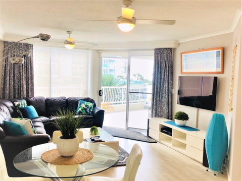 Kirra Beach Apartments - Accommodation Newcastle 3