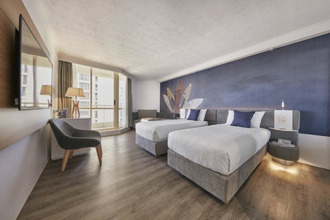 Novotel Surfers Paradise - Accommodation Newcastle 4